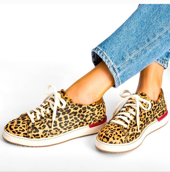 Hush Puppies Women's Sabine Leopard Calf Hair Sneakers red 7.5 like new - Picture 2 of 10
